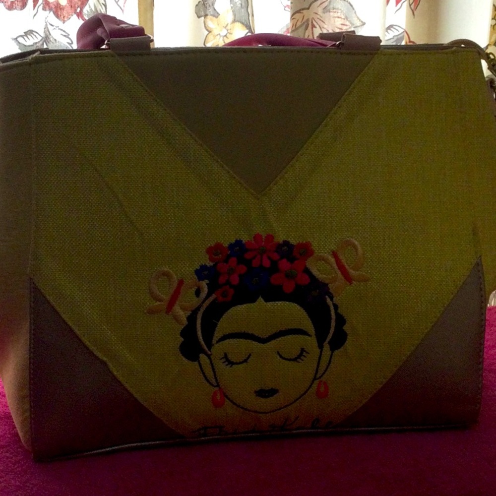 Frida Khalo hand bag ❤️